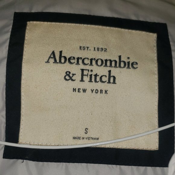 Coat - Picture 2 of 2